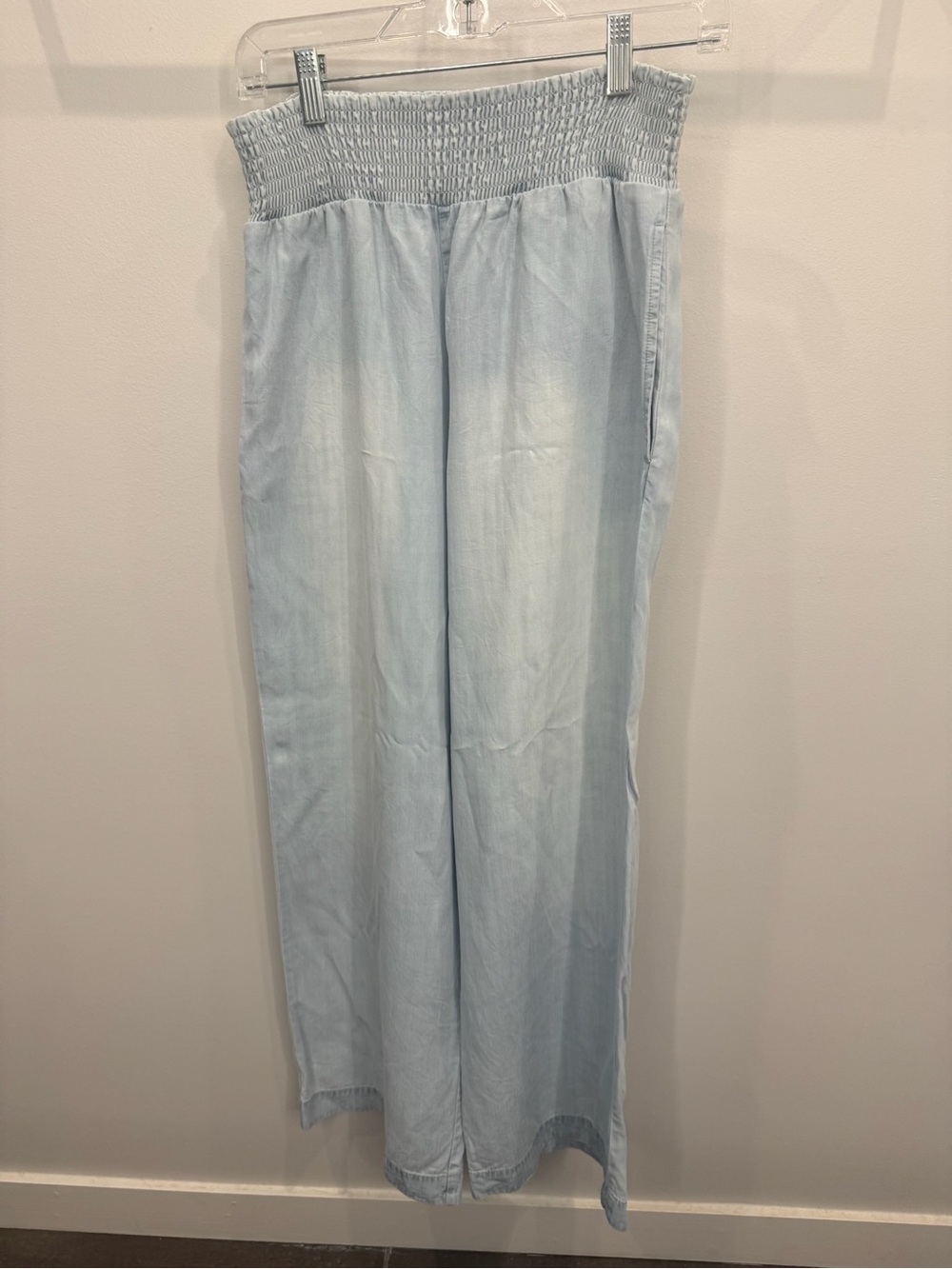 Women’s Stretch Waist Chambray Pants